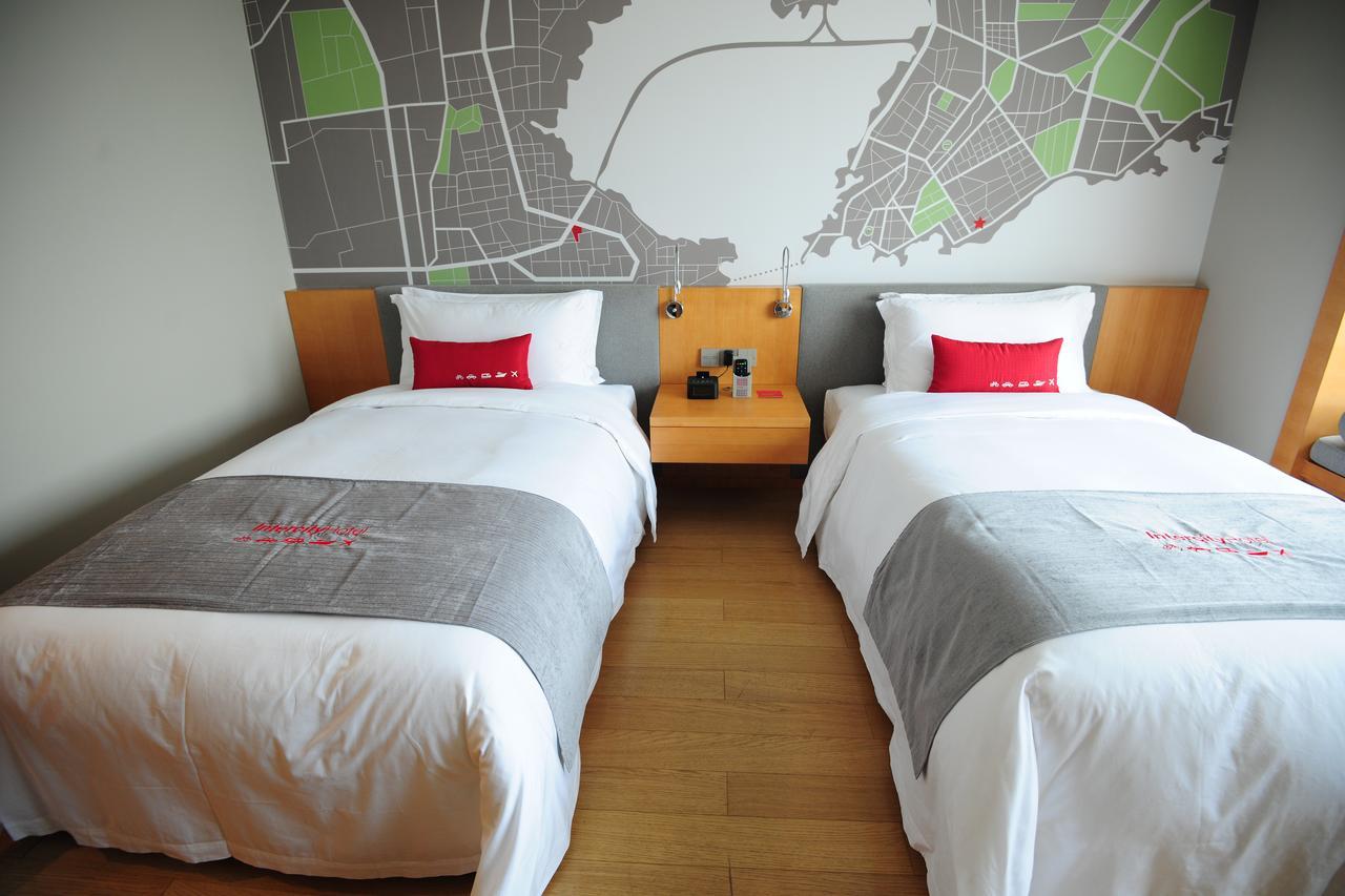 Intercity Hotel Qingdao Eksteriør bilde